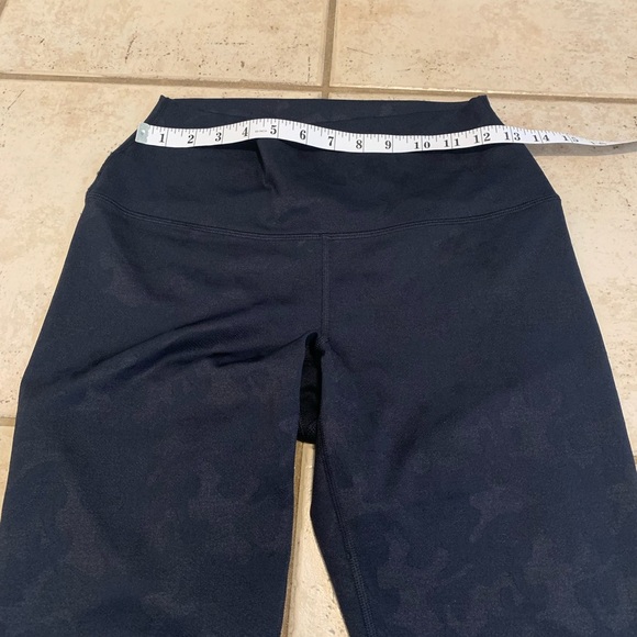 90 Degree By Reflex Navy Blue Camo Athletic Leggings - Size M - Picture 4 of 7